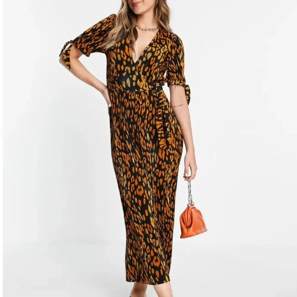 ASOS plisse wwrap jumpsuit in rust animal print - Picture 5 of 5